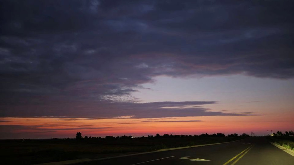 Early Sunrise. By Zack Campbell