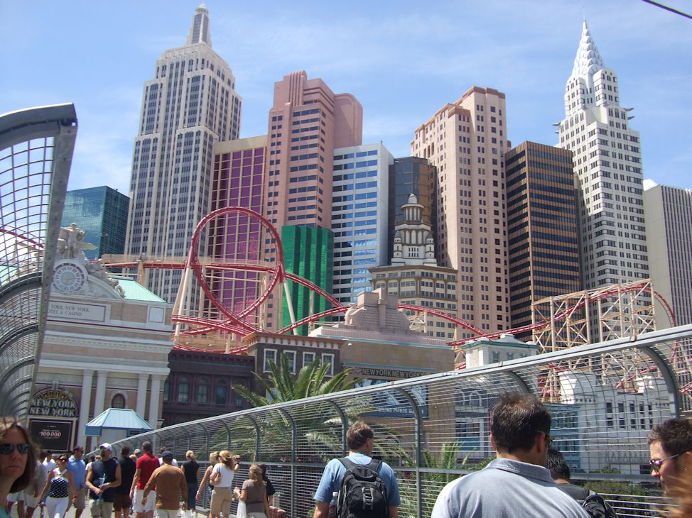Las Vegas Street Scene. By Zack Campbell